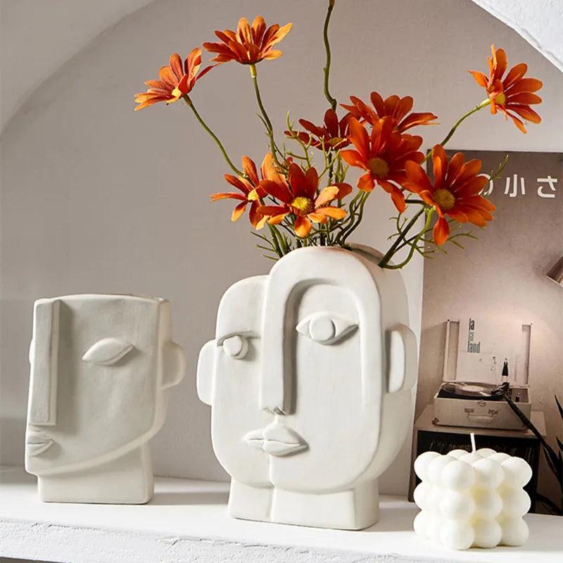 Nordic Ceramic Vases: Creative Face Decor - Vintage & Trendy