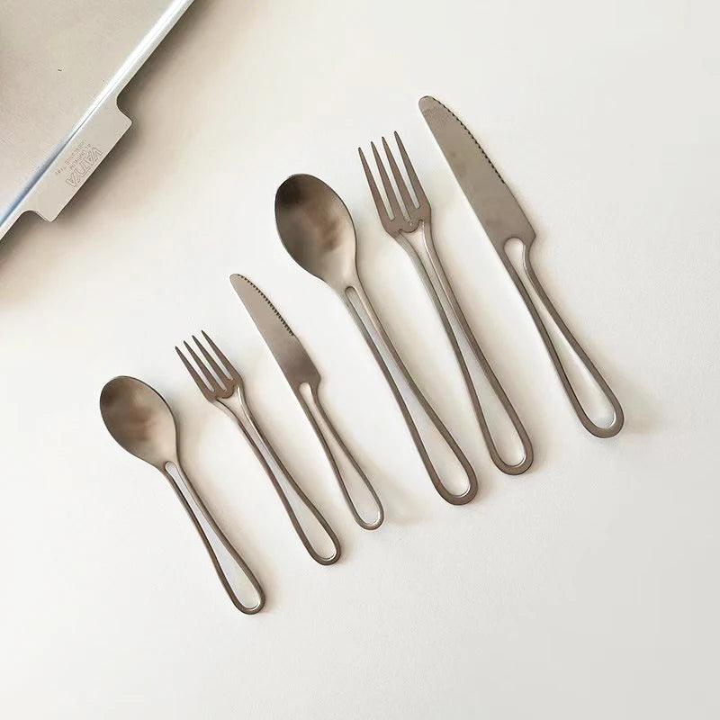 NoirElegance Stainless Steel Cutlery Set - Vintage & Trendy