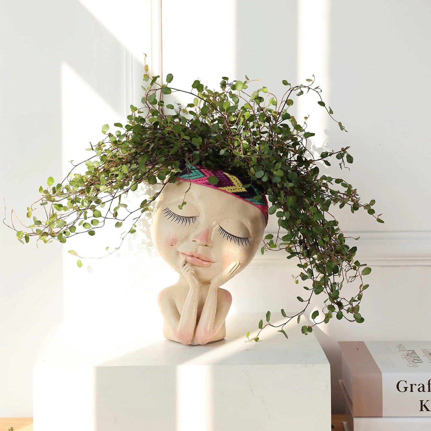 Creative Expression Resin Face Flower Planter - Vintage & Trendy