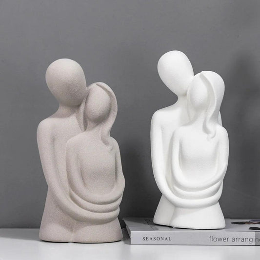 Abstract Couple Sculpture - Vintage & Trendy