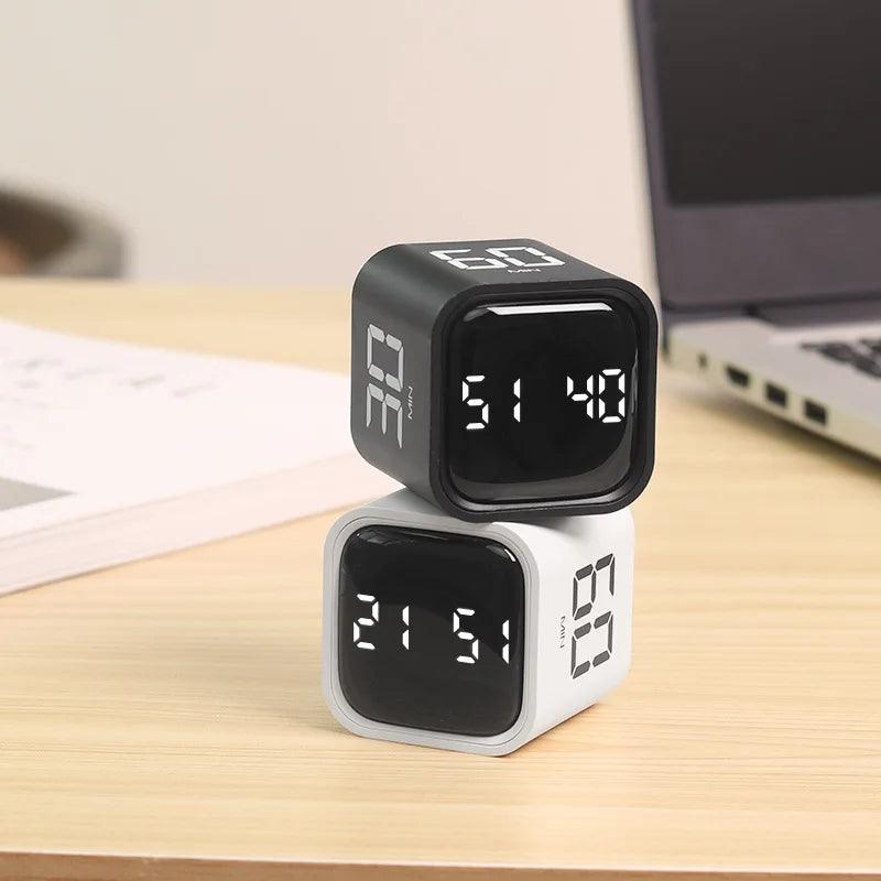 Rechargeable Gravity Cube Timer - Vintage & Trendy