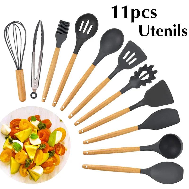 New Silicone Cooking Utensils Set with Beech Handle - Vintage & Trendy