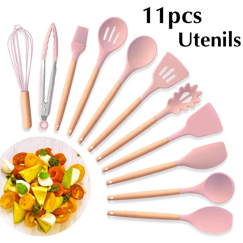 New Silicone Cooking Utensils Set with Beech Handle - Vintage & Trendy