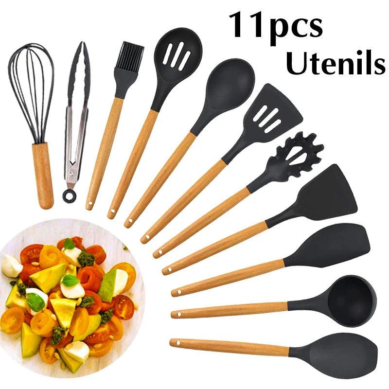 New Silicone Cooking Utensils Set with Beech Handle - Vintage & Trendy