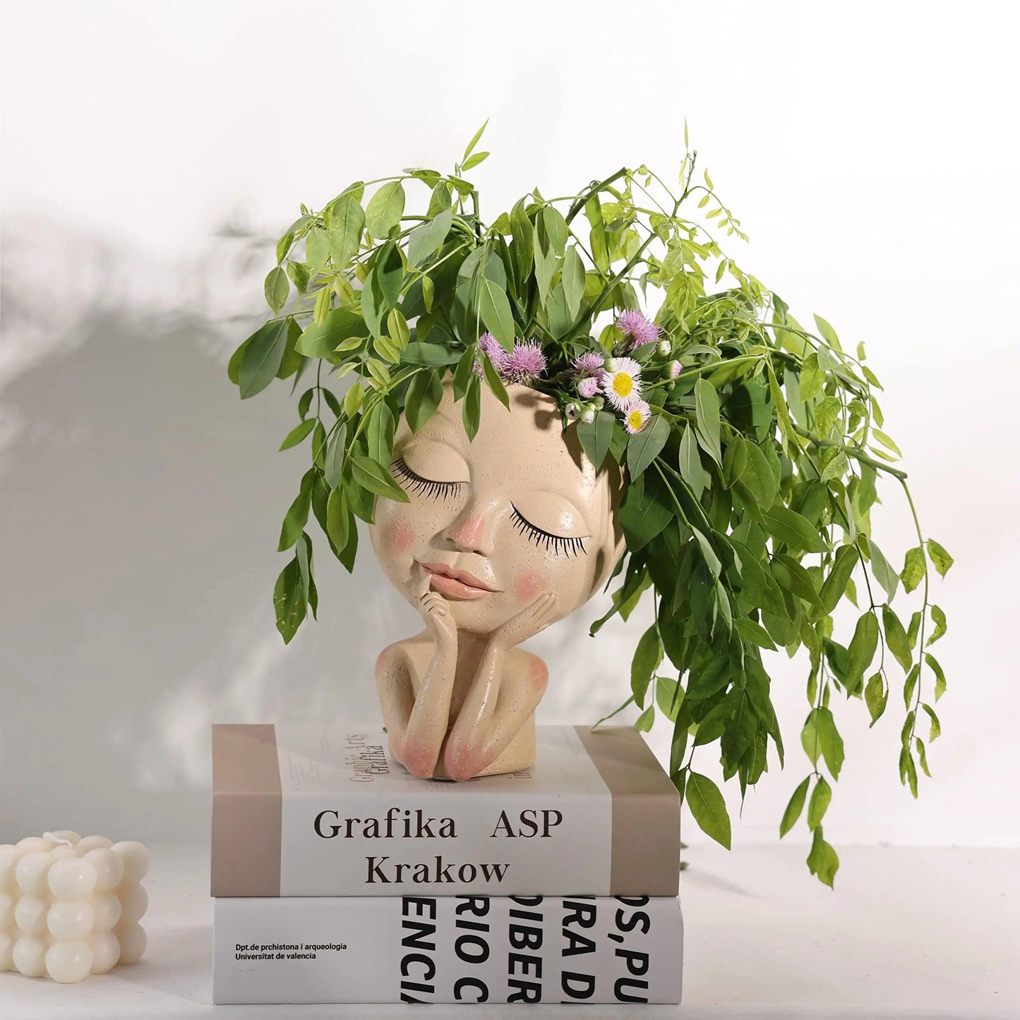 Creative Expression Resin Face Flower Planter - Vintage & Trendy